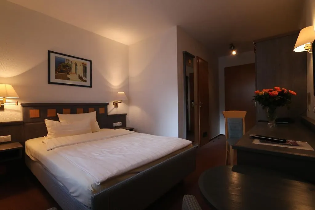 Hotel Zum Loewen Moerfelden-Walldorf