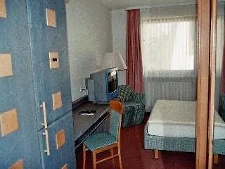 Hotel Zum Loewen Moerfelden-Walldorf