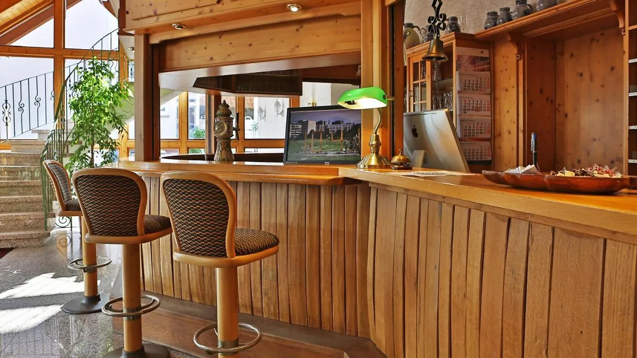 Hotel Zum Loewen Moerfelden-Walldorf